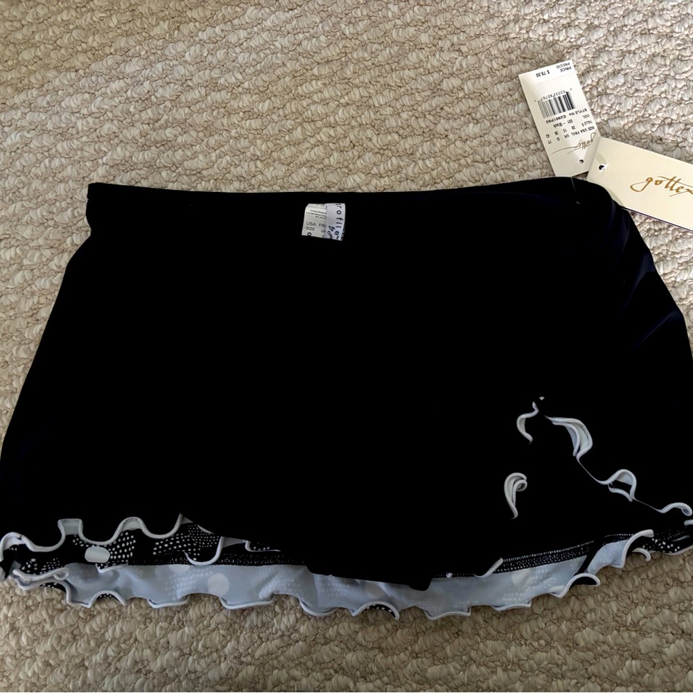 Gottex Swim Skirt with Ruffle Detail NWT